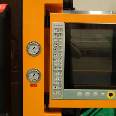 550T Injection Molding Equipment Yellow Servo Motor Center Clamping Structure Garbage Plastic Making