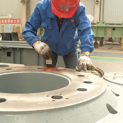 OUCO 650T Injection Molding Machine Highly Responsive for Plastic Chairs